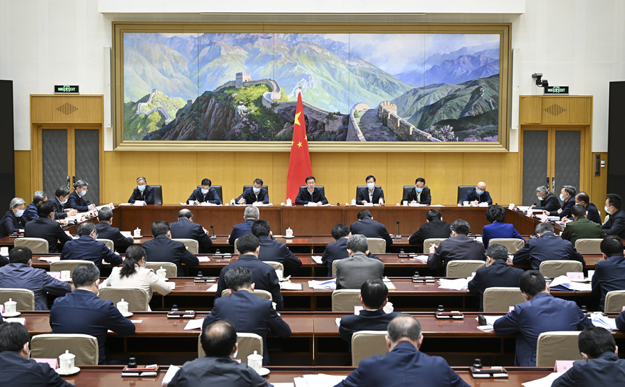 火狐电竞韩正在全国绿化委员会全体会议上强调 深入学习贯彻习生态文明思想 久久为功做好国土绿化各项工作(图1)