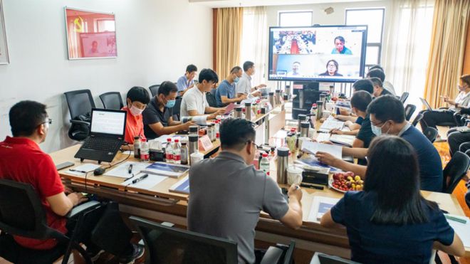 火狐电竞《鸿福路街道空间方案设计》专家评审会顺利召开(图1)