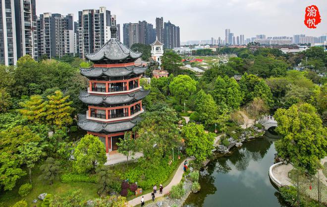 火狐电竞广东首富捐资3亿在最牛小镇建起一座园林如今免费对游客开放(图15)