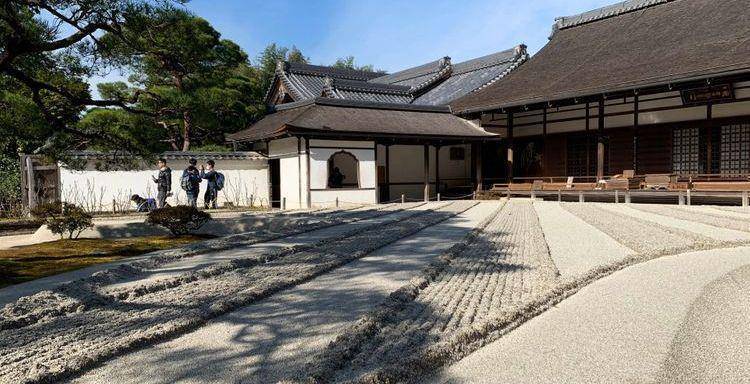 火狐电竞从金阁、银阁的园林设计中深入分析日式庭院的阴翳美学(图9)
