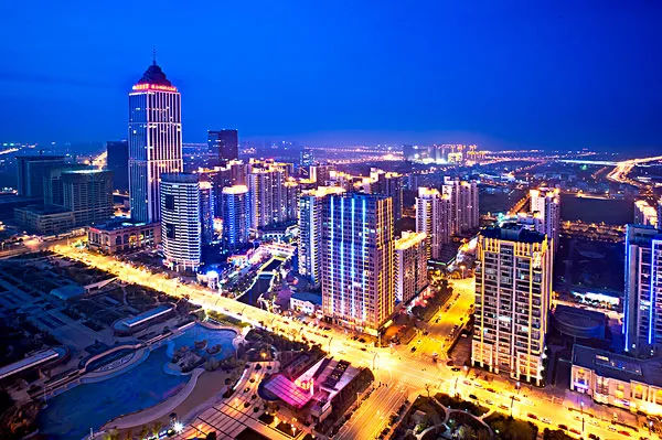 凤语桃源：2023中国十大中式别墅焕新泰州人居封面火狐电竞(图4)