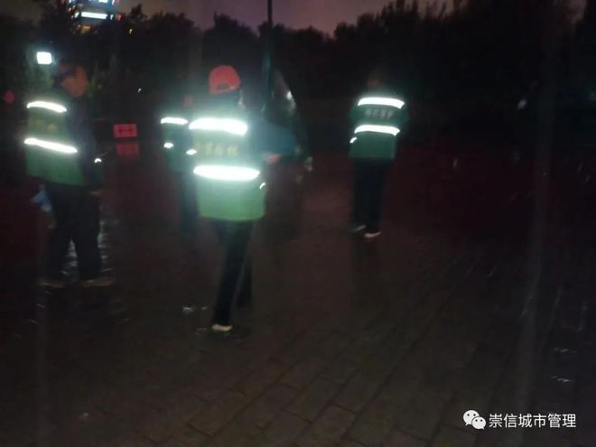 火狐电竞园林绿化整治不停步 城市景观形象再提升(图4)