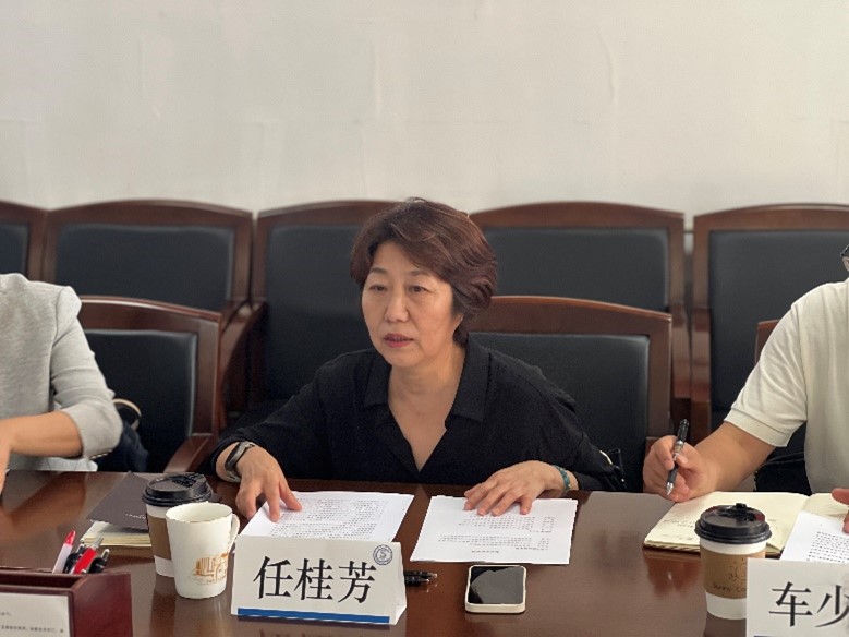 火狐电竞北京市园林绿化科学研究院一行来我校理学院座谈(图3)