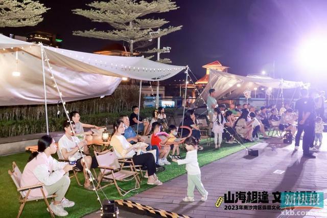 街坊们广州公布百余公园草坪可搭帐篷、铺垫子啦火狐电竞(图1)