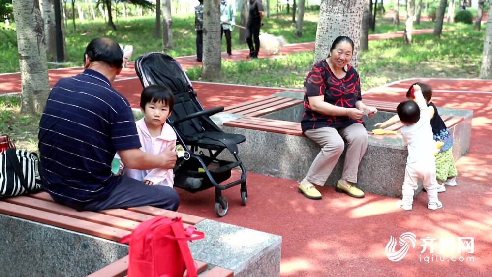 火狐电竞绿化空间大变身 德州：推动林下绿地开放共享 感受家门口的“诗和远方”(图2)