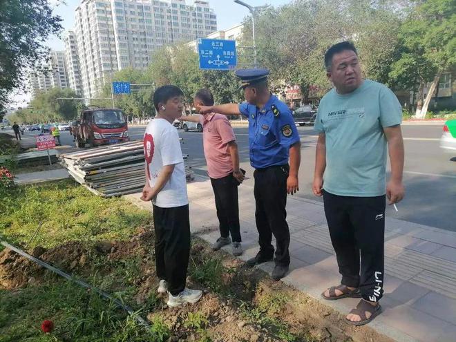 多项举措加强园林绿化养护管理工作 全面提升城市精细化管理水平火狐电竞(图4)