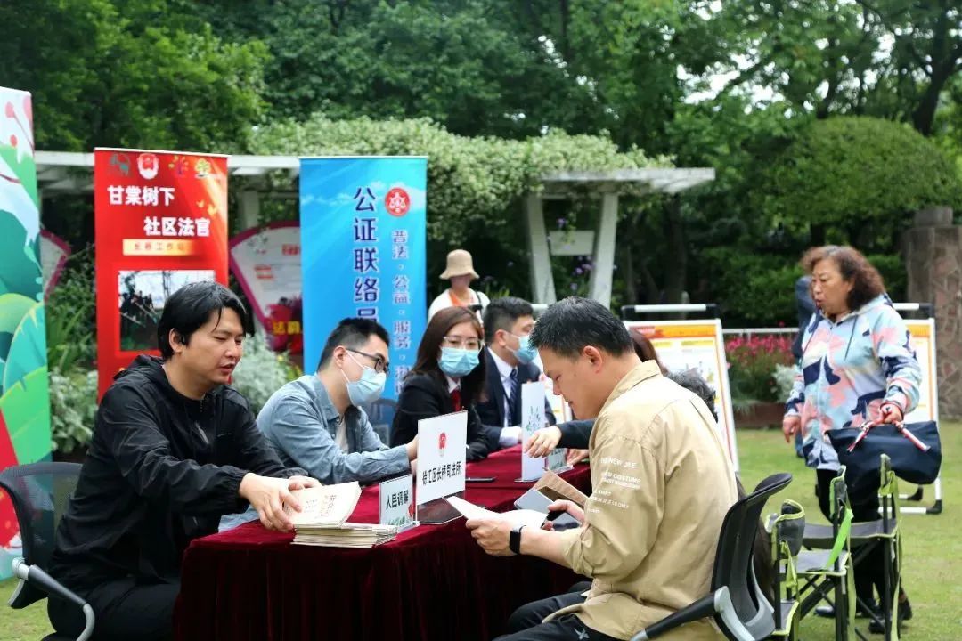 市绿化市容局获评上海市国家机关2022年火狐电竞度“谁执法谁普法”智能化评估优秀单位(图1)