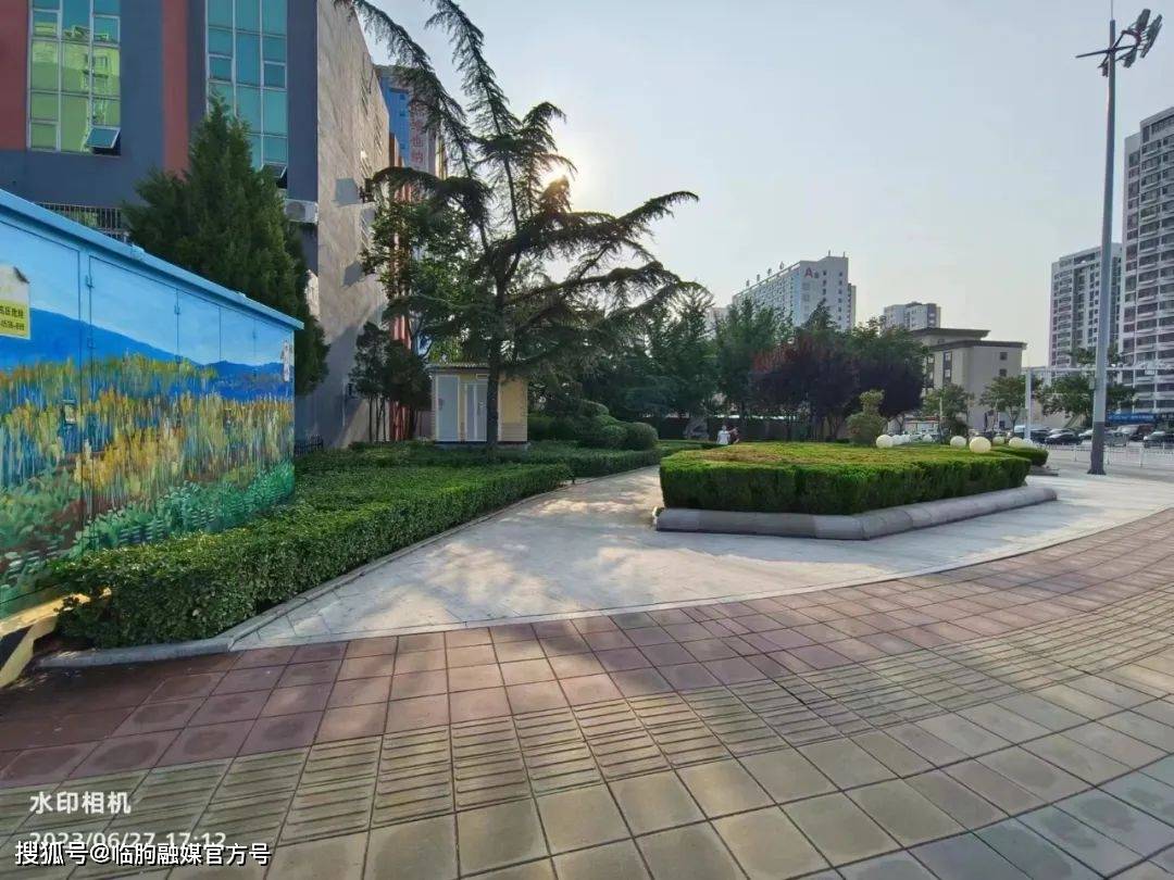 这个地火狐电竞方绿成“线”“景”成片(图2)