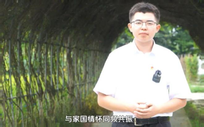 他们在田火狐电竞里讲课！拿了全国二等奖！(图2)