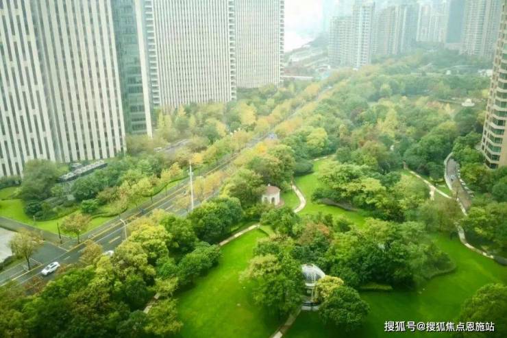 火狐电竞首页：上海陆家嘴世茂滨江花园 -售楼处-楼盘详情-房价-滨江花园户型-小区环境(图10)